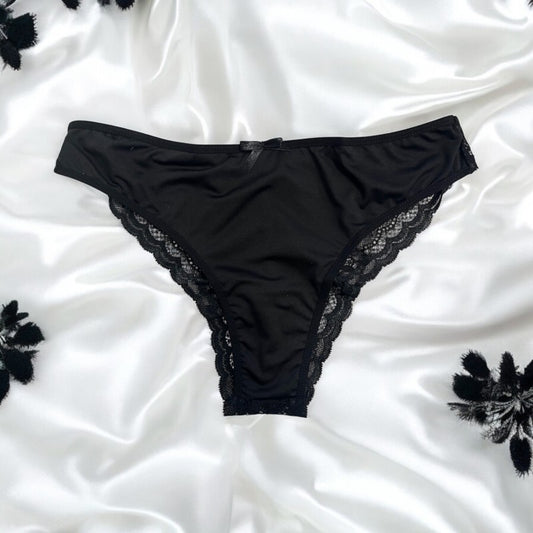Culotte Noire Dentelle avec Nœud Satin