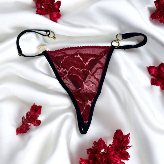 String Bordeaux avec Anneaux Détachables